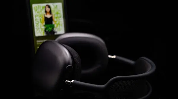 cheap version of AirPods Max