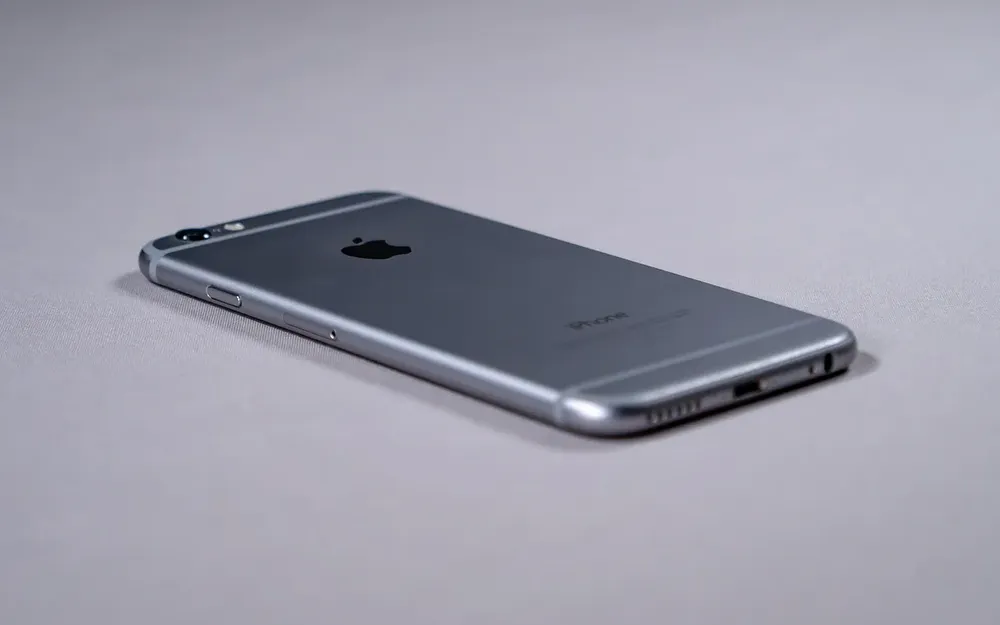 iPhone 12