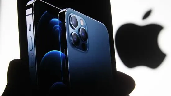 iPhone 12