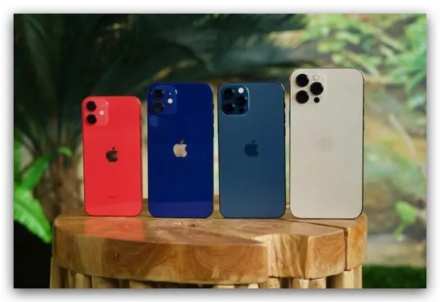 iPhone 12