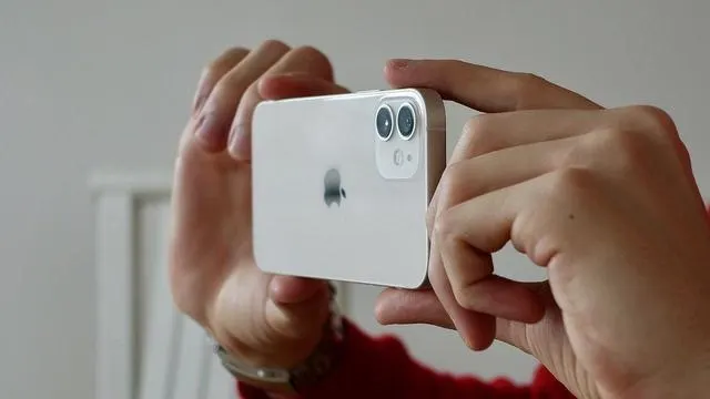 iPhone 12 mini